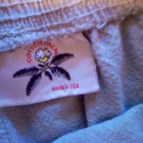 Key West shorts by Cotton Palm size medium - Picture 2 of 4